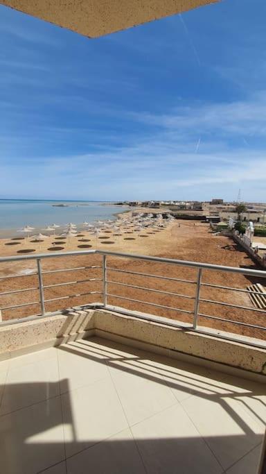 Casablanca Beach Direct Sea View Tow Bedroom Apartment Хургада Экстерьер фото