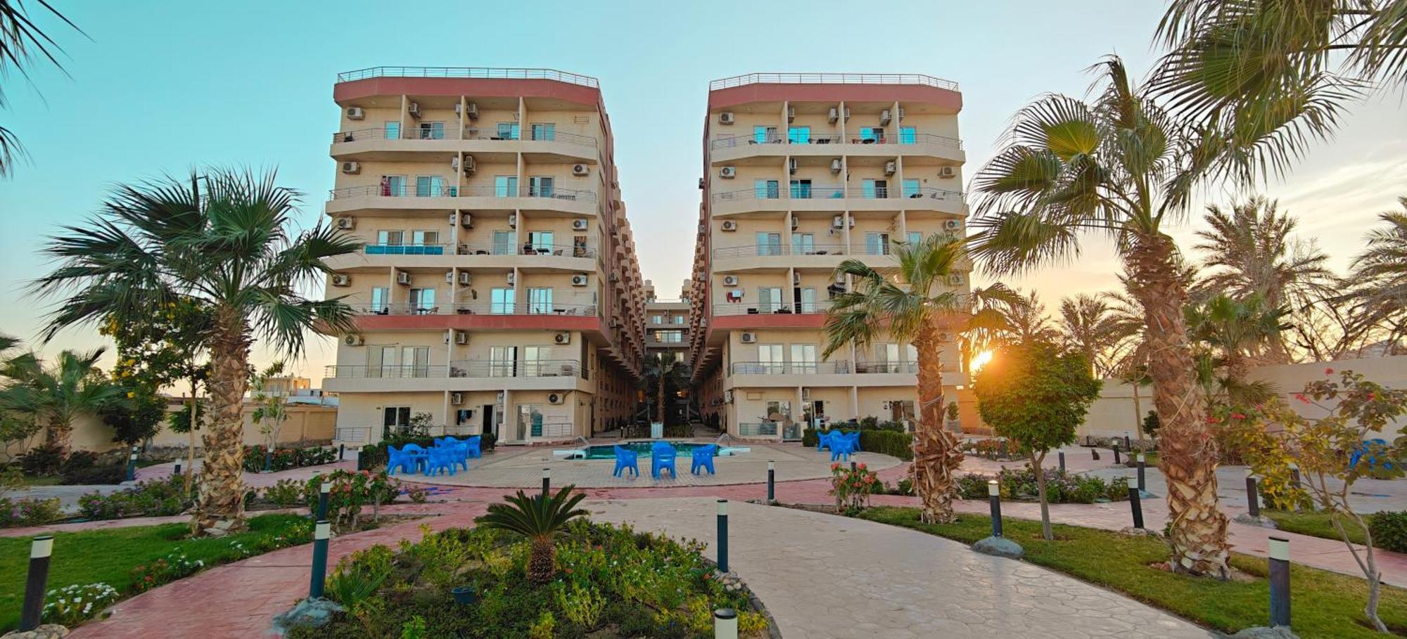 Casablanca Beach Direct Sea View Tow Bedroom Apartment Хургада Номер фото